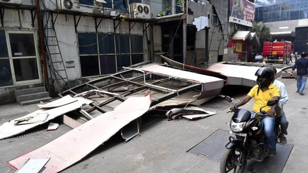 The BMC inspected almost 400 eateries for illegalities, after which it demolished illegal structures in 52. (PHOTO FOR REPRESENTATION ONLY) The BMC inspected almost 400 eateries for illegalities, after which it demolished illegal structures in 52. (PHOTO FOR REPRESENTATION ONLY)