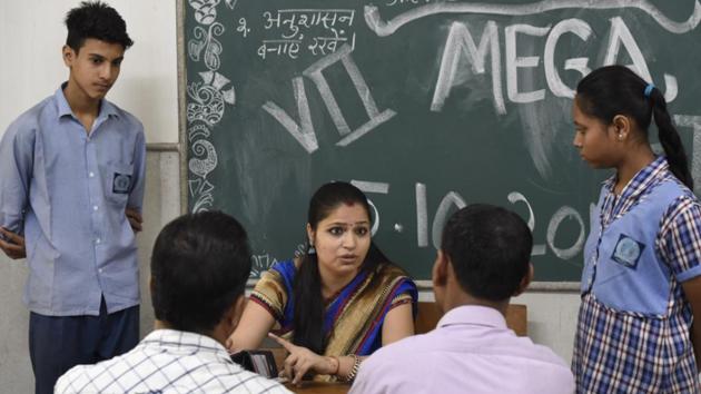 The teachers work for 36 hours a week and the administration plans to move towards the minimum 45 hours stipulated under the Right of Children to Free and Compulsory Education (RTE) Act, 2009. (HT File/Representative image) The teachers work for 36 hours a week and the administration plans to move towards the minimum 45 hours stipulated under the Right of Children to Free and Compulsory Education (RTE) Act, 2009. (HT File/Representative image)