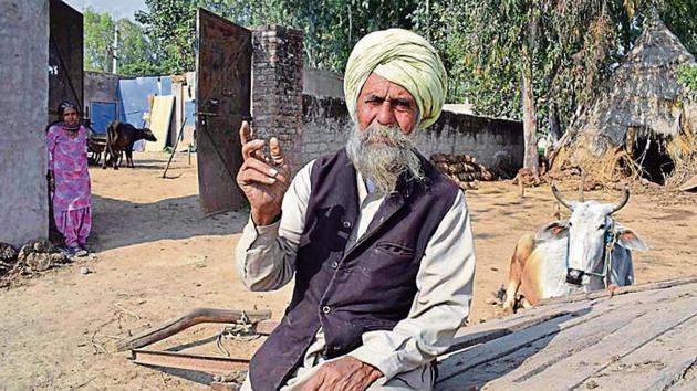 Jarnail Singh at his residence in Matran village in Mohali. He says no official ever took the initiative to give him rent pending for so many years. (Sikander Singh/HT) Jarnail Singh at his residence in Matran village in Mohali. He says no official ever took the initiative to give him rent pending for so many years. (Sikander Singh/HT)