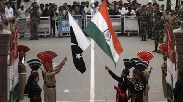 Pak army chief alleged that India was using sub-conventional threat and state-sponsored terrorism to destabilise Pakistan but has failed to achieve its objectives so far. (HT File Photo) Pak army chief alleged that India was using sub-conventional threat and state-sponsored terrorism to destabilise Pakistan but has failed to achieve its objectives so far. (HT File Photo)