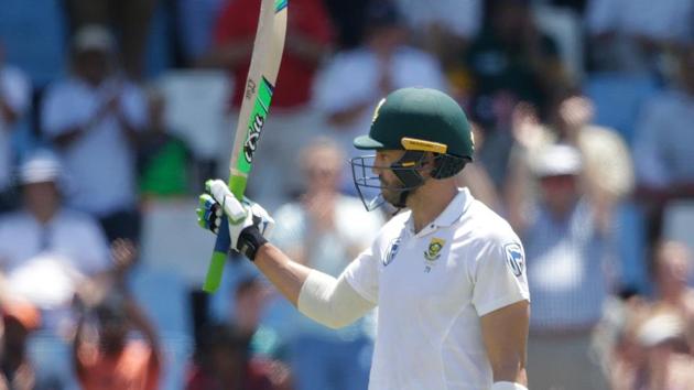 Faf du Plessis’ gritty 63 helped South Africa get to a total near 350 in the second Test against India at Centurion Park.(AFP)