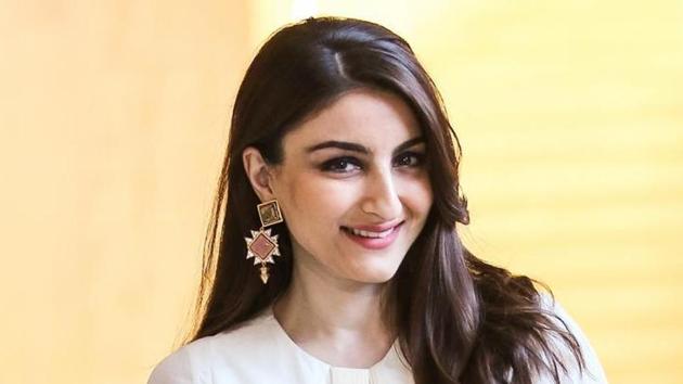 Soha Ali Khan said she is happy with the way her book, The Perils of Being Moderately Famous, has been received.(HT Photo)