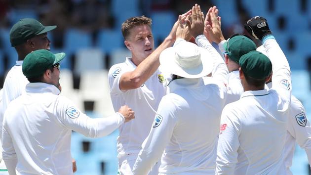 Morne Morkel removed the tail with a bouncer barrage as he picked up 4/60 to bowl India out for 307, giving South Africa a lead of 28. (BCCI) Morne Morkel removed the tail with a bouncer barrage as he picked up 4/60 to bowl India out for 307, giving South Africa a lead of 28. (BCCI)