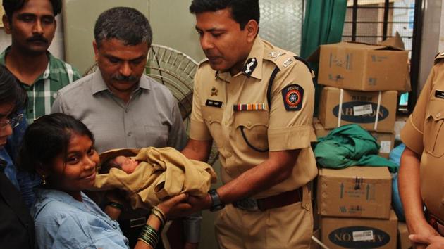 The child being returned to the mother.(Praful Gangurde)