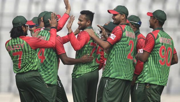 Bangladesh bowled out Zimbabwe in 49 overs in the first ODI of the tri-nation series at the Sher-e-Bangla National Stadium in Mirpur today and chased down the target of 171 in less than 30 overs. Get full cricket score of Bangladesh vs Zimbabwe here.(AP)