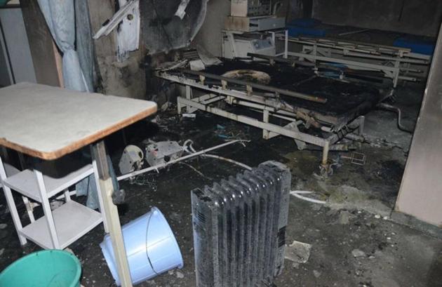 Acting DM Satendra Singh has ordered a magisterial investigation into the incident. (HT) Acting DM Satendra Singh has ordered a magisterial investigation into the incident. (HT)