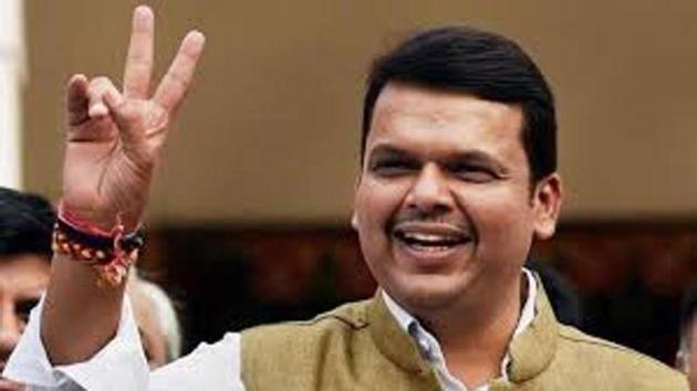 Chief minister Devendra Fadnavis interacts with people on various subjects on the show, which is telecast on Doordarshan and private TV channels. (HT FILE) Chief minister Devendra Fadnavis interacts with people on various subjects on the show, which is telecast on Doordarshan and private TV channels. (HT FILE)