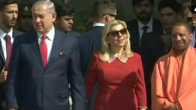 Israeli Prime Minister Benjamin Netanyahu (Left) with his wife Sara and Uttar Pradesh chief minister Yogi Adityanath in Agra on Tuesday.(ANI Twitter Photo)