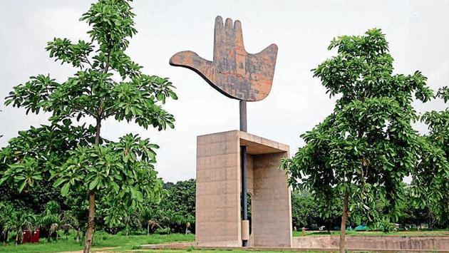 Landscaping at the Capitol Complex was carried out by a Sector-40 firm without any scrutiny, says the audit. (HT File) Landscaping at the Capitol Complex was carried out by a Sector-40 firm without any scrutiny, says the audit. (HT File)