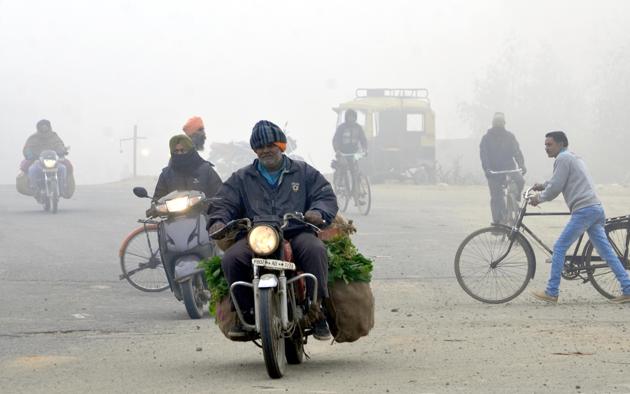 Amritsar was the coldest place in Punjab and Haryana at 1.2°C, recording two notches below the normal minimum temperature (Sameer Sehgal/HT) Amritsar was the coldest place in Punjab and Haryana at 1.2°C, recording two notches below the normal minimum temperature (Sameer Sehgal/HT)