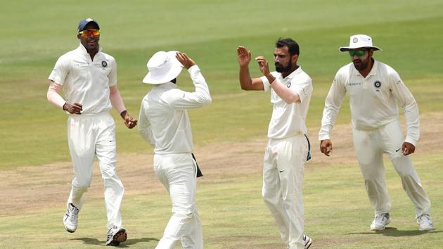 He soon got the wickets of Elgar (61) and Quinton de Kock (12) to leave the hosts in a spot of bother.  (BCCI ) 