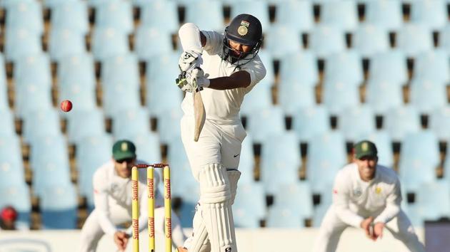 Cheteshwar Pujara (11) and Parthiv Patel (5) were at the crease when umpires called stumps.  (BCCI ) 