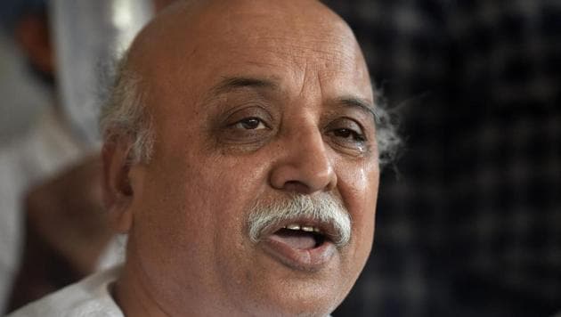 Vishwa Hindu Parishad international working president Pravin Togadia during a press conference at Chandramani Hospital in Ahmedabad on Tuesday.(PTI Photo)