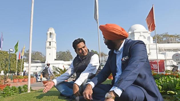 AAP MLA and Kapil Mishra and BJP MLA Maninder Singh Sirsa. (Sonu Mehta/HT PHOTO) AAP MLA and Kapil Mishra and BJP MLA Maninder Singh Sirsa. (Sonu Mehta/HT PHOTO)