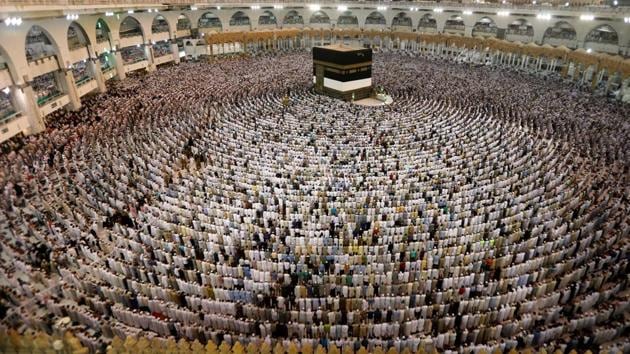 Muslims pray at the Grand mosque during the annual Haj pilgrimage in Mecca, Saudi Arabia on August 29, 2017. (REUTERS) Muslims pray at the Grand mosque during the annual Haj pilgrimage in Mecca, Saudi Arabia on August 29, 2017. (REUTERS)