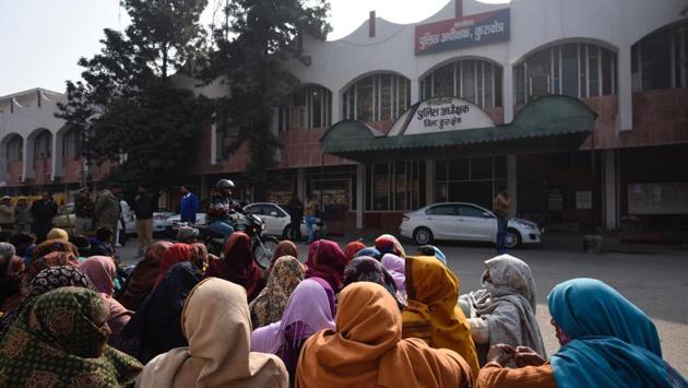 Family members and relatives demonstrate outside SP office Kurukshetra, demanding the body of a class 12 student who was found dead late Tuesday. He was the main suspect in the rape and murder of a 15-year-old Dalit girl in Haryana. The police suspect both of them were killed by unknown persons and have not ruled out an honour killing. (Burhaan Kinu / HT Photo) Family members and relatives demonstrate outside SP office Kurukshetra, demanding the body of a class 12 student who was found dead late Tuesday. He was the main suspect in the rape and murder of a 15-year-old Dalit girl in Haryana. The police suspect both of them were killed by unknown persons and have not ruled out an honour killing. (Burhaan Kinu / HT Photo)
