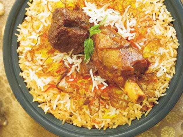At least 30 students of the Daru-Al-Ullum madrassa in Bhiwandi suffered from vomiting, stomach illness, nausea and giddiness after eating mutton biriyani at a religious event. (HT File) At least 30 students of the Daru-Al-Ullum madrassa in Bhiwandi suffered from vomiting, stomach illness, nausea and giddiness after eating mutton biriyani at a religious event. (HT File)