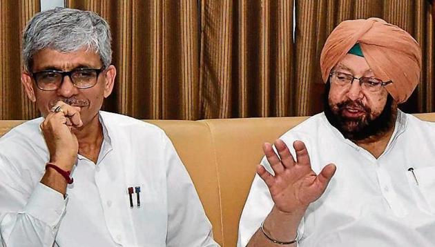 Kumar’s post-retirement stint in the chief minister’s office has lasted just 10 months. (HT File) Kumar’s post-retirement stint in the chief minister’s office has lasted just 10 months. (HT File)