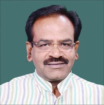 BJP MP from Bhopal, Alok Sanjar was fined Rs 250 for not wearing a helmet while riding a bike during an event in the city. BJP MP from Bhopal, Alok Sanjar was fined Rs 250 for not wearing a helmet while riding a bike during an event in the city.