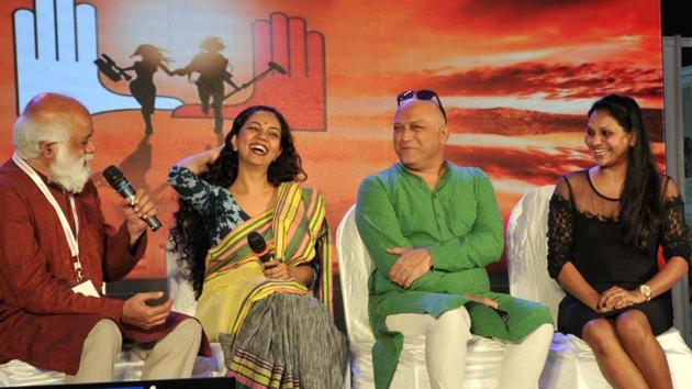 (From left) Samar Nakhate, vice-president, Pune International Film Festival; Neha Joshi, Yatin Karlekar, Mitali Jagtap and Amol Gole of ‘Team Nashibvaan’ at the PIFF at City Pride Kothrud.(HT PHOTO)