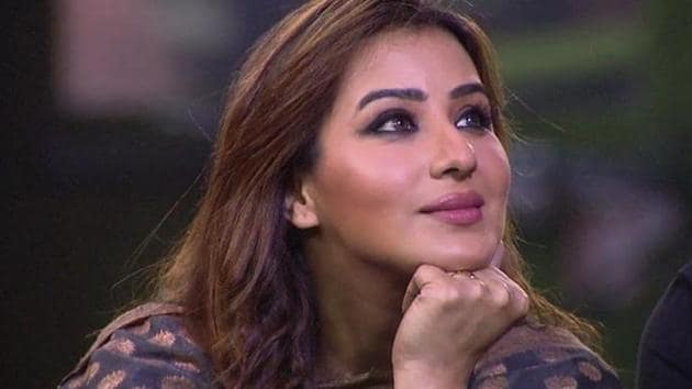 Shilpa Shinde is on a roll criticising co-contestant from Bigg Boss 11, Hina Khan