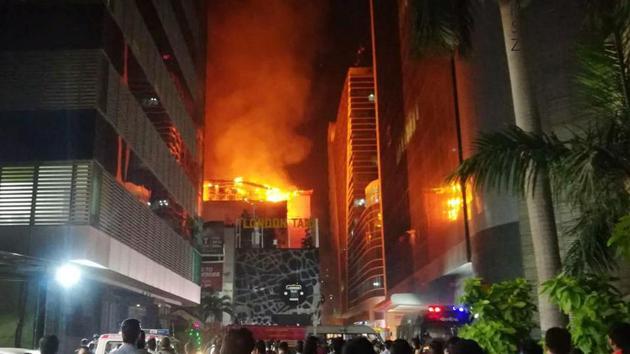 Fire erupted in Kamala Mills Compound on December 29. (HT FILE) Fire erupted in Kamala Mills Compound on December 29. (HT FILE)