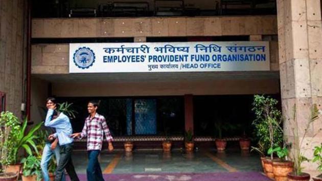 Additional Central PF Commissioner S B Sinha said online submission of claims and settlements was possible in case of Aadhaar-seeded UAN holders. (HT File Photo) Additional Central PF Commissioner S B Sinha said online submission of claims and settlements was possible in case of Aadhaar-seeded UAN holders. (HT File Photo)