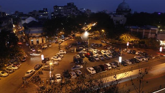 The BMC received applications from 235 car owners from 39 housing societies. (HT FILE) The BMC received applications from 235 car owners from 39 housing societies. (HT FILE)