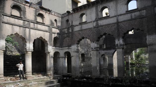 The 100-year-old stepwell Badshahpur village of Gurgaon was built by Mohanlal in 1905. (Parveen Kumar/HT Photo) The 100-year-old stepwell Badshahpur village of Gurgaon was built by Mohanlal in 1905. (Parveen Kumar/HT Photo)