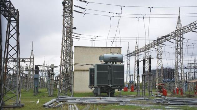 The year 2016-17 witnessed a record number of electricity deaths and accidents, which is a matter of grave concern. (HT File Photo) The year 2016-17 witnessed a record number of electricity deaths and accidents, which is a matter of grave concern. (HT File Photo)
