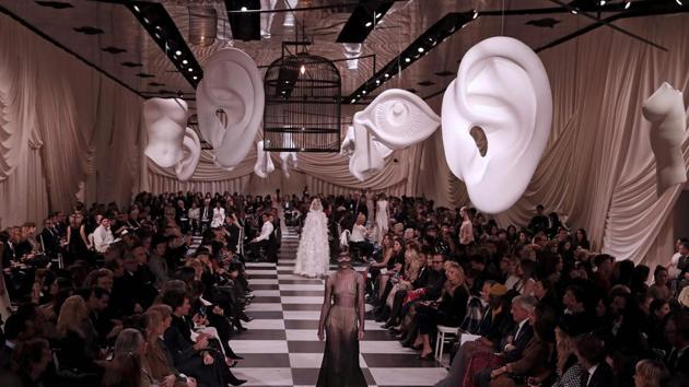 25 looks from the Christian Dior Haute Couture Spring-Summer 2018  Collection