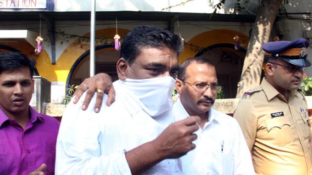 Kamala Mills owner Ramesh Gowani was produced in Bhoiwada court in Mumbai on Tuesday. (Bhushan Koyande/HT) Kamala Mills owner Ramesh Gowani was produced in Bhoiwada court in Mumbai on Tuesday. (Bhushan Koyande/HT)