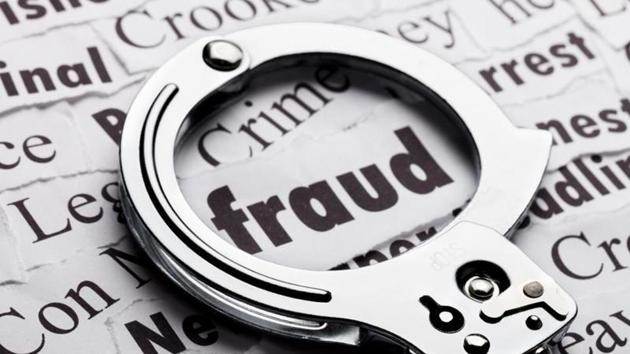 People take loans on high interest rates from the committees, or deposit money in them lured by promised handsome returns, police say. (HT File) People take loans on high interest rates from the committees, or deposit money in them lured by promised handsome returns, police say. (HT File)