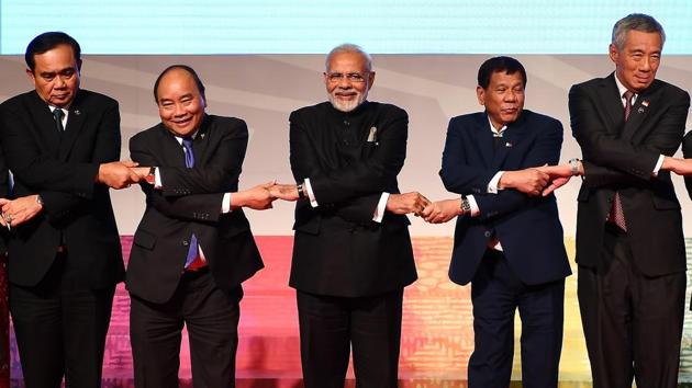 (From L-R) Thailand's Prime Minister Prayut Chan-O-Cha, Vietnam's Prime Minister Nguyen Xuan Phuc, Prime Minister Narendra Modi , Philippine President Rodrigo Duterte and Singapore's Prime Minister Lee Hsien Loong pose for a photo during the 15th Asean-India Summit, on the sideline of the 31st Asean Summit, Manila, November 14, 2017(AFP) (From L-R) Thailand's Prime Minister Prayut Chan-O-Cha, Vietnam's Prime Minister Nguyen Xuan Phuc, Prime Minister Narendra Modi , Philippine President Rodrigo Duterte and Singapore's Prime Minister Lee Hsien Loong pose for a photo during the 15th Asean-India Summit, on the sideline of the 31st Asean Summit, Manila, November 14, 2017(AFP)