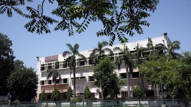 A shot of the Delhi College of Arts and Commerce. (Sanjeev Verma/HT Photo) A shot of the Delhi College of Arts and Commerce. (Sanjeev Verma/HT Photo)