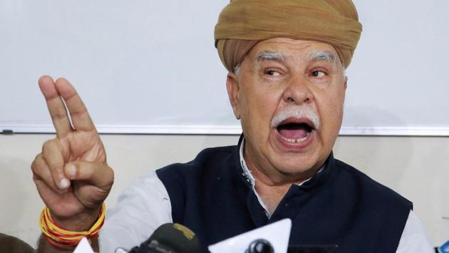 Karni Sena chief Lokendra Singh Kalvi addresses a press conference at Rajput Sabha Bhawan on Wednesday over the release of film 'Padmaavat', in Jaipur. (PTI) Karni Sena chief Lokendra Singh Kalvi addresses a press conference at Rajput Sabha Bhawan on Wednesday over the release of film 'Padmaavat', in Jaipur. (PTI)