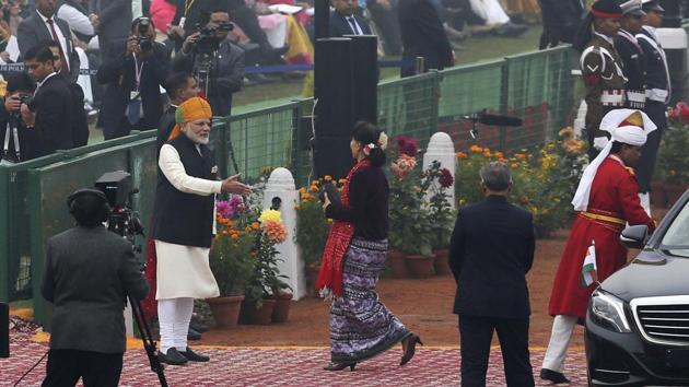 PM Narendra Modi, welcomes Myanmar State Counsellor Aung San Suu Kyi prior to the commencement of the Republic Day parade in New Delhi. Nine other ASEAN heads of state were also in attendance as chief guests. (AP)