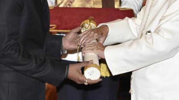 A total of 85 eminent people from the fields of art, social work, public affairs, science, trade and industry, medicine, literature and education, civil service and sports were conferred the Padma awards this year. (HT File Photo)
