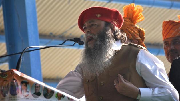 Amu was detained on Thursday evening by the police under sections 107 and 151 of the CrPC — preventive arrest— as he has been in the forefront of agitation against Sanjay Leela Bhansali’s period dram Padmaavat. He recently resigned from Haryana BJP after he announced a bounty for beheading Deepika Padukone, the lead actor of the movie, and Bhansali. (HT Photo) Amu was detained on Thursday evening by the police under sections 107 and 151 of the CrPC — preventive arrest— as he has been in the forefront of agitation against Sanjay Leela Bhansali’s period dram Padmaavat. He recently resigned from Haryana BJP after he announced a bounty for beheading Deepika Padukone, the lead actor of the movie, and Bhansali. (HT Photo)