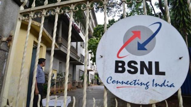 Currently, over 16,000 of the country’s 22,677 district and subordinate courts have 4 Mbps internet connectivity.(Livemint File Photo)