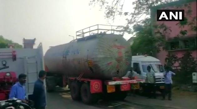Ammonia gas leaked near a plant on Willingdon Island in Kochi. (ANI) Ammonia gas leaked near a plant on Willingdon Island in Kochi. (ANI)