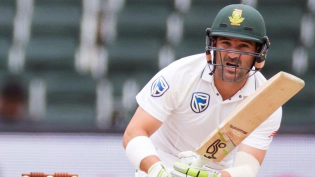 Dean Elgar in action during the fourth day of the third Test match between South Africa and India at Johannesburg.(REUTERS)