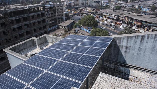 Mumbai, India - Jan. 28, 2018: The solar grid cost residents of Twin Star Cooperative Housing Society Rs14 lakh.(Satish Bate/HT Photo) Mumbai, India - Jan. 28, 2018: The solar grid cost residents of Twin Star Cooperative Housing Society Rs14 lakh.(Satish Bate/HT Photo)