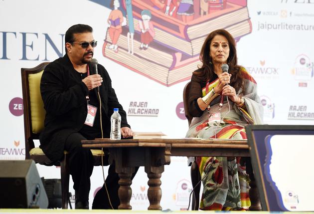 Shobhaa De (R) in conversation with and Vir Sanghvi (L) during Those Were the Days session in Jaipur Literature Festival (JLF) at Diggi Palace in Rajasthan, India, on Sunday, January 28, 2018. (Raj K Raj/HT Photo) Shobhaa De (R) in conversation with and Vir Sanghvi (L) during Those Were the Days session in Jaipur Literature Festival (JLF) at Diggi Palace in Rajasthan, India, on Sunday, January 28, 2018. (Raj K Raj/HT Photo)