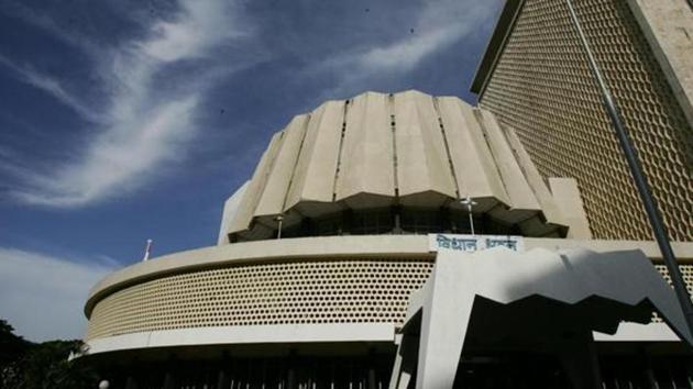 Maharashtra legislative assembly. The decision comes even though legislators have allowance to buy laptop and printer from their local area fund once in their tenure. (HT File Photo) Maharashtra legislative assembly. The decision comes even though legislators have allowance to buy laptop and printer from their local area fund once in their tenure. (HT File Photo)