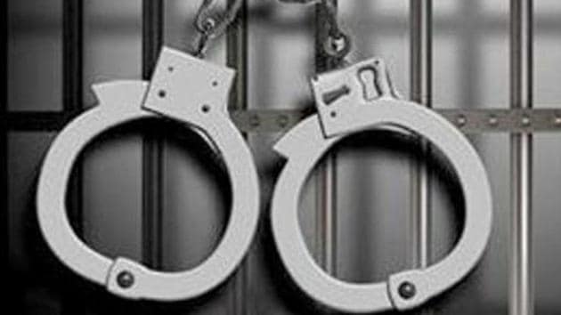 The group had duped over 25,000 people across the country by raising money from them – in violation of regulatory body norms – and later misappropriating it. (HT FILE(REPRESENTATIVE PIC)) The group had duped over 25,000 people across the country by raising money from them – in violation of regulatory body norms – and later misappropriating it. (HT FILE(REPRESENTATIVE PIC))