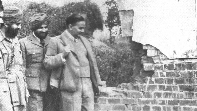 Just ten days earlier on January 20, a bomb had exploded near the prayer meeting towards the end of the usual post-prayer speech. The fuse bomb placed by Madan Lal Pahwa, another Godse conspirator, blew off a portion of the masonry of the back wall of the Birla House servants’ quarters. The picture shows HS Suhrawardy inspecting the damage. (HT Archive)