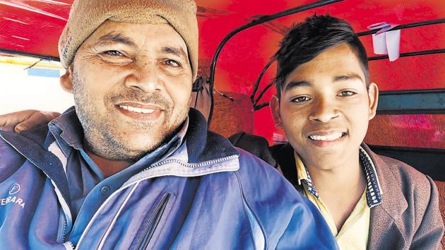 Akash Gupta with his father in their auto rickshaw. (Mayank Austen Soofi / HT Photo) Akash Gupta with his father in their auto rickshaw. (Mayank Austen Soofi / HT Photo)
