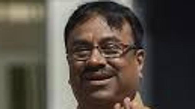Finance minister Sudhir Mungantiwar had sought grant in aid of Rs3,500 crore to complete 90 pending irrigation projects in the suicide-prone districts of Vidarbha and Marathwada. (HT File) Finance minister Sudhir Mungantiwar had sought grant in aid of Rs3,500 crore to complete 90 pending irrigation projects in the suicide-prone districts of Vidarbha and Marathwada. (HT File)