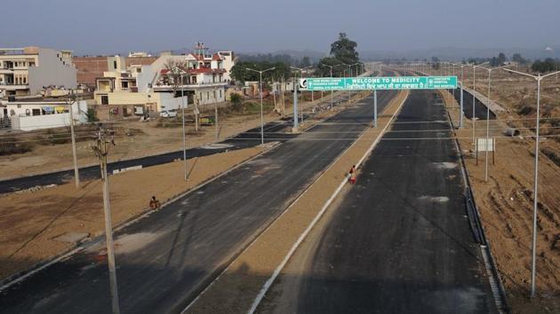 The government argued that it does not have funds to construct roads, hence a cess should be charged from colonisers. (HT File) The government argued that it does not have funds to construct roads, hence a cess should be charged from colonisers. (HT File)